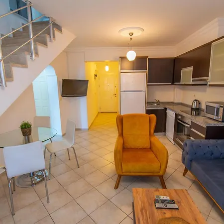 Sunset Club Aqualettings Dolphin 4