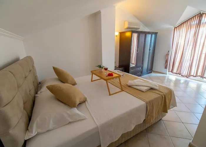 Sunset Club Aqualettings Dolphin 4 *